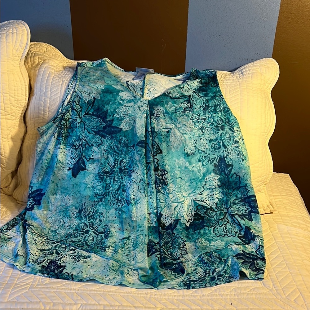 Floral Blue Sleeveless Top
